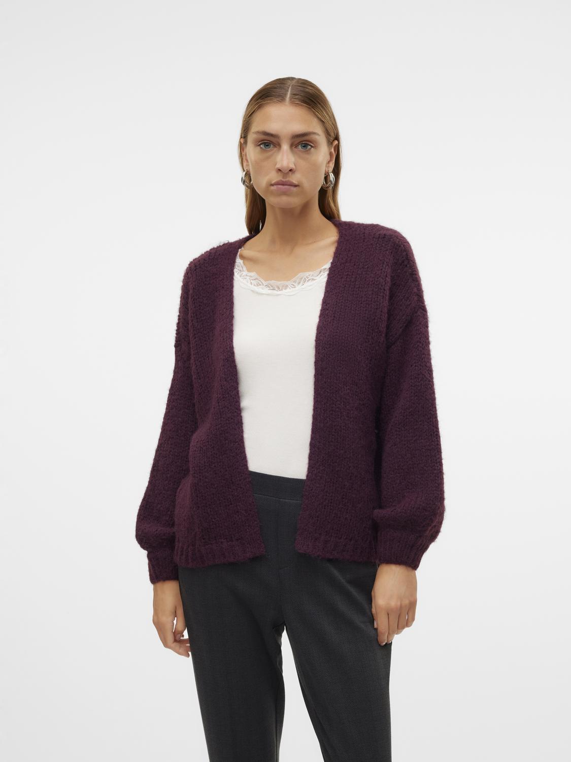 model_shot-front