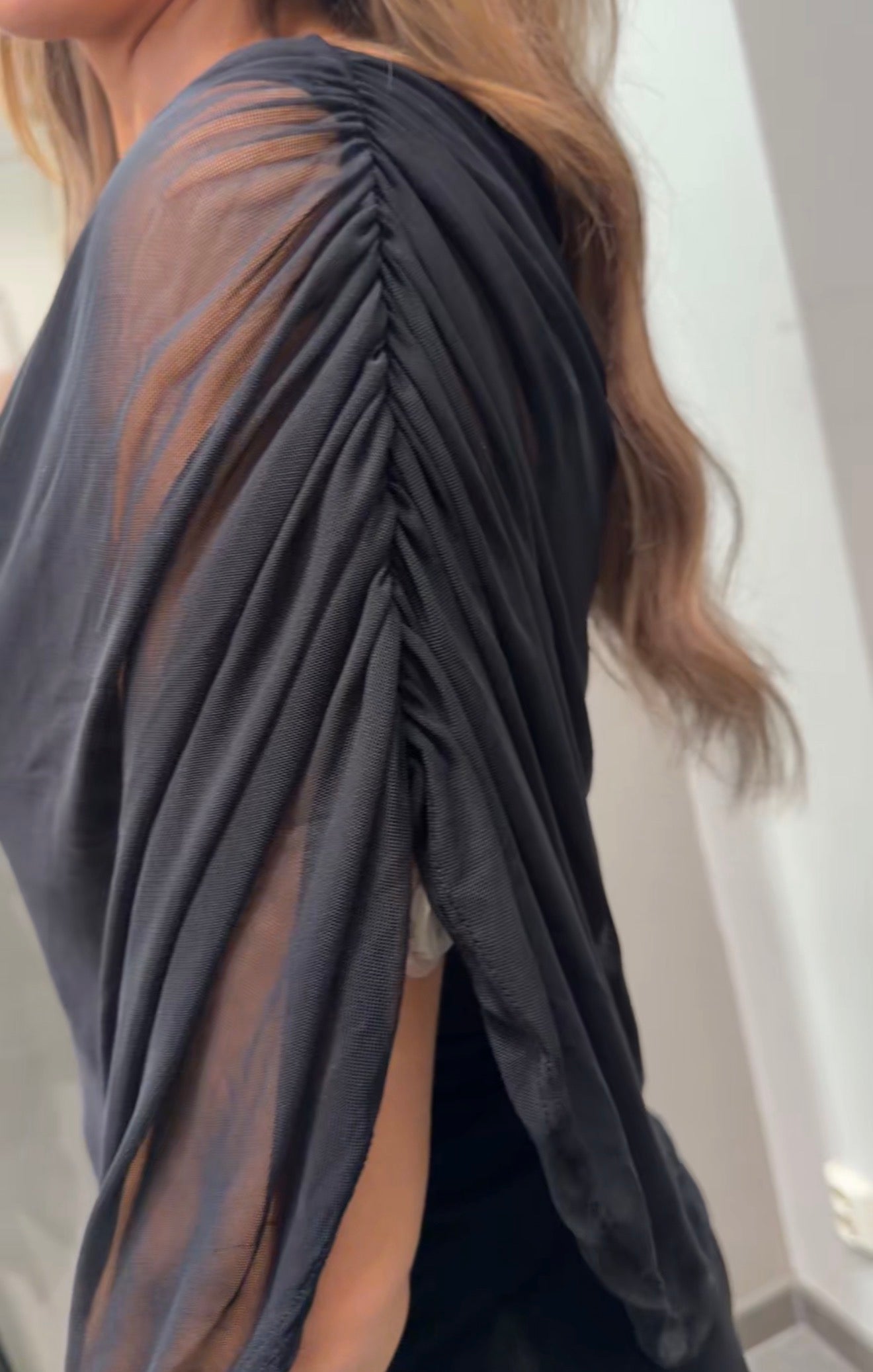 AWDALIA Top - Black