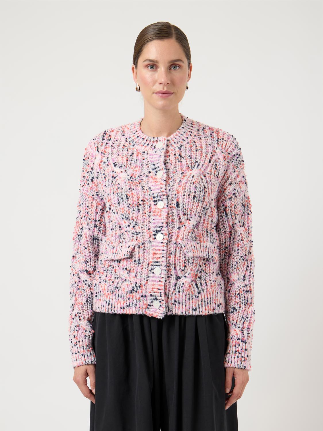 model_shot-front