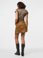 model_shot-back